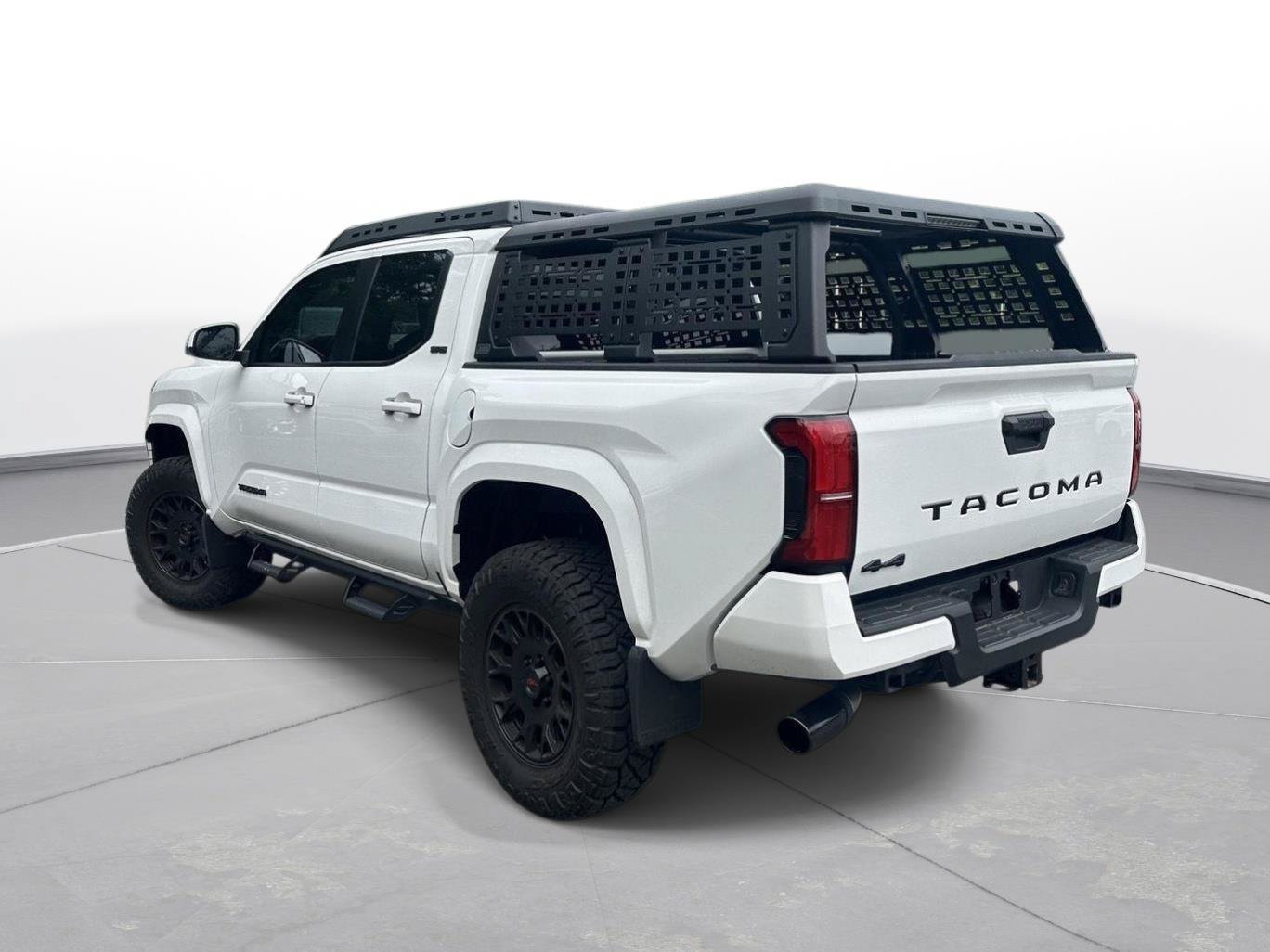 Certified 2025 Toyota Tacoma SR5 AWD/4WD image 49