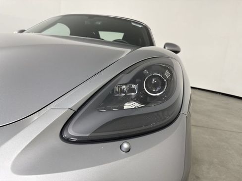Certified 2023 Porsche 718 Boxster w/ Sport Chrono Package RWD image 11