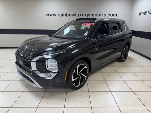Used 2023 Mitsubishi Outlander SEL 40th Anniversary image 3
