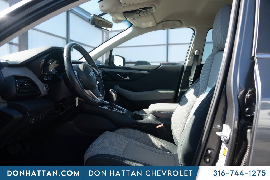 Used 2021 Subaru Outback Premium w/ Popular Package #1 AWD/4WD image 3
