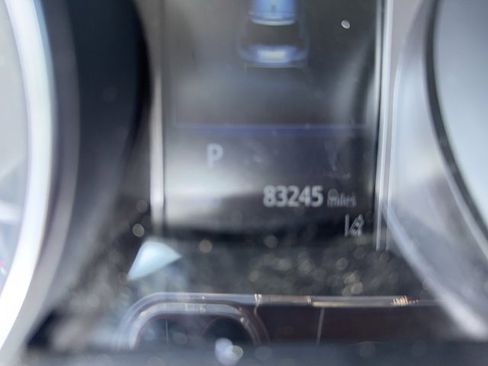 Used 2018 Toyota C-HR XLE image 14