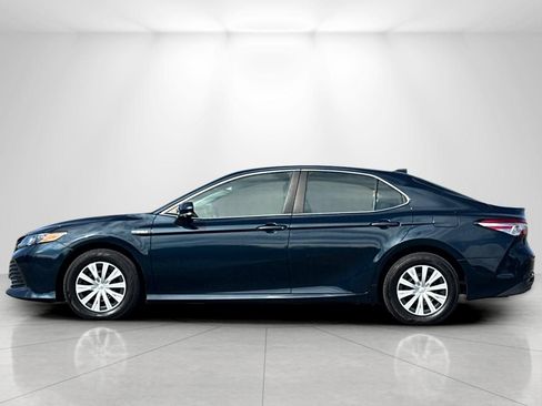 Used 2020 Toyota Camry LE w/ Fleet Convenience Package FWD image 6