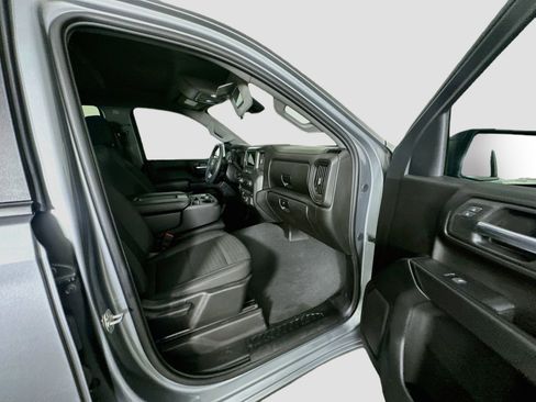 Used 2025 Chevrolet Silverado 1500 Custom w/ Turbomax Blackout Package RWD image 29