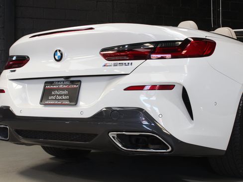 Used 2024 BMW M850i xDrive Convertible w/ Driving Assistance Package AWD/4WD image 32