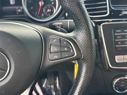 Used 2018 Mercedes-Benz GLE 350 4MATIC image 17