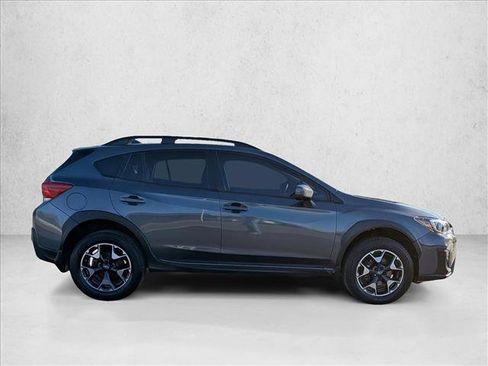 Used 2020 Subaru Crosstrek 2.0i Premium w/ Moonroof Package 1 image 4