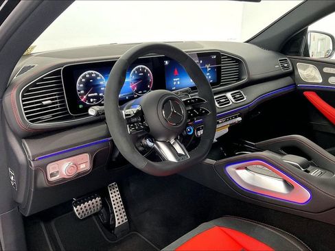 New 2026 Mercedes-Benz GLE 53 AMG 4MATIC Coupe image 8