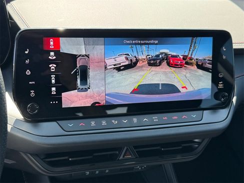 Used 2024 Dodge Charger R/T w/ Plus Group image 29