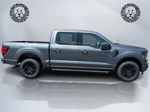 New 2025 Ford F150 XLT w/ Equipment Group 302A MID image 4