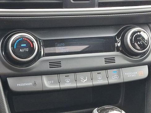 Used 2021 Hyundai Kona Limited w/ Cargo Package image 16