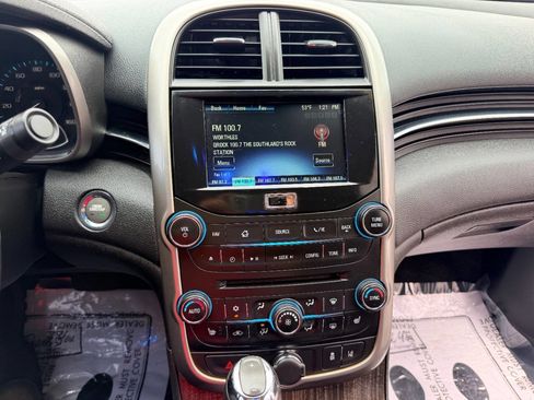 Used 2015 Chevrolet Malibu LTZ FWD image 36