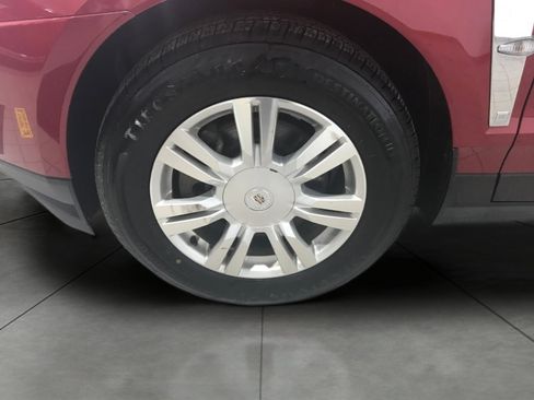 Used 2012 Cadillac SRX Luxury image 3