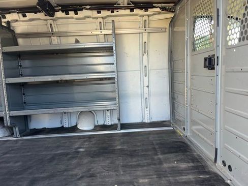 Used 2019 Chevrolet Express 2500 Extended w/ Driver Convenience Package image 23