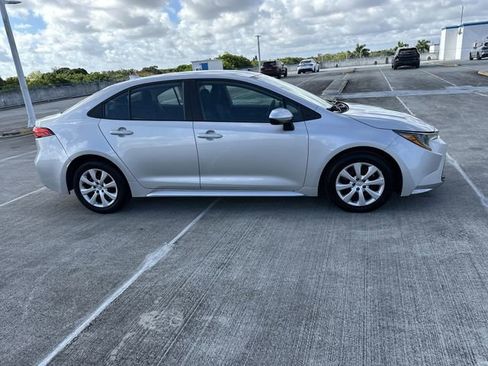 Used 2024 Toyota Corolla LE FWD image 15