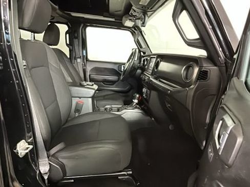 Used 2023 Jeep Wrangler Unlimited w/ Sun & Screen Package AWD/4WD image 28