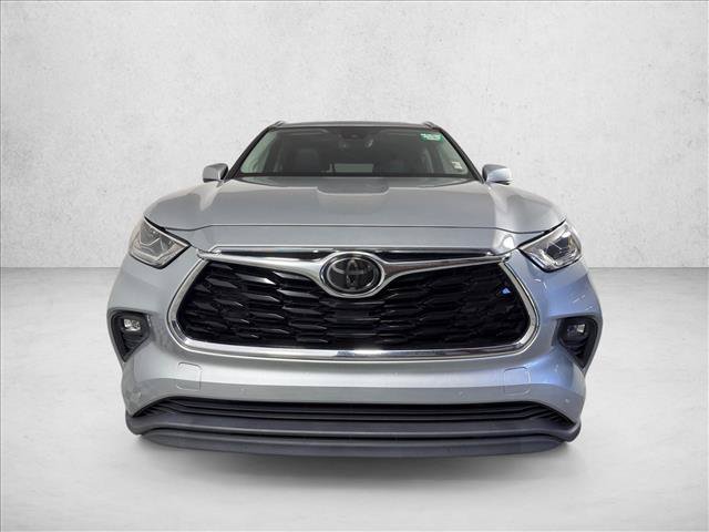 Used 2020 Toyota Highlander Limited AWD/4WD image 10