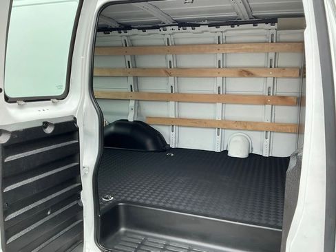 Used 2024 Chevrolet Express 2500 w/ Driver Convenience Package image 18