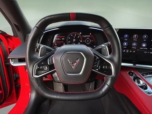 Used 2022 Chevrolet Corvette Stingray Premium Cpe w/ Z51 Performance Package RWD image 13