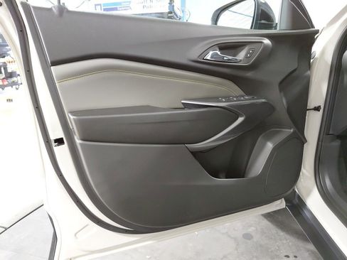 New 2026 Chevrolet Trax ACTIV w/ Driver Confidence Package image 4