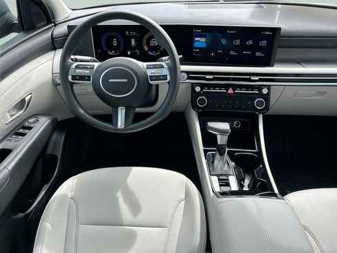 New 2026 Hyundai Tucson SEL image 17