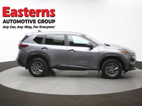 Used 2023 Nissan Rogue S AWD/4WD image 46