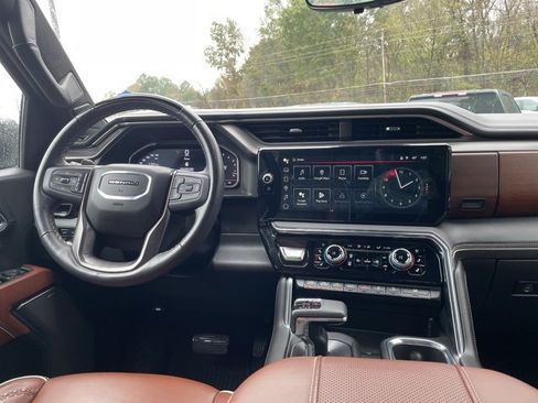 Used 2024 GMC Sierra 1500 Denali Ultimate image 26