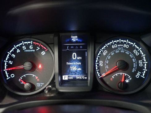 Used 2021 Toyota Tacoma SR image 15