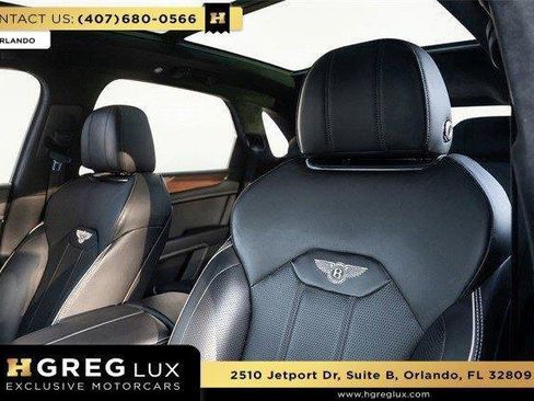 Used 2022 Bentley Bentayga image 4