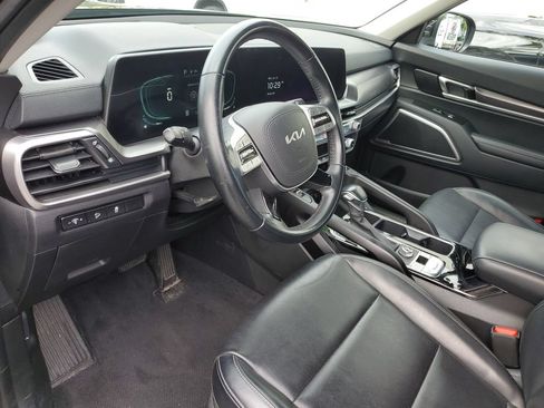 Certified 2024 Kia Telluride S w/ S Sunroof Package FWD image 18