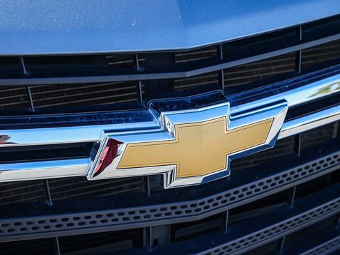 Used 2020 Chevrolet Traverse LS image 14