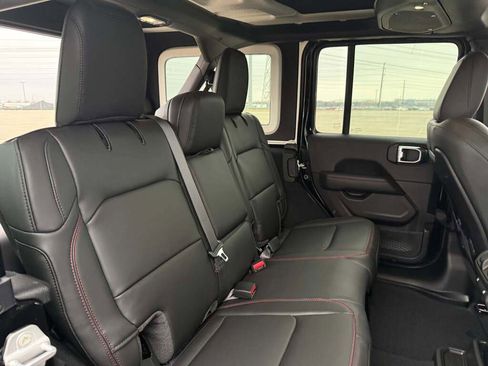 New 2026 Jeep Wrangler Unlimited Rubicon image 22