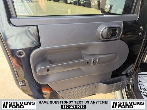 Used 2008 Jeep Wrangler X image 17