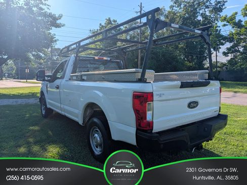 Used 2018 Ford F250 XL w/ Power Equipment Group RWD image 4