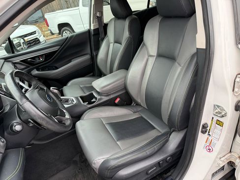 Used 2020 Subaru Outback Onyx Edition XT w/ Popular Package #2 image 6