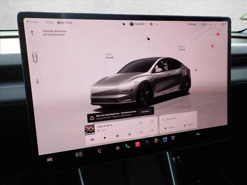 Used 2026 Tesla Model Y AWD image 20