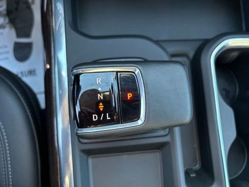 Used 2025 GMC Sierra 1500 Elevation w/ Elevation Premium Package image 17