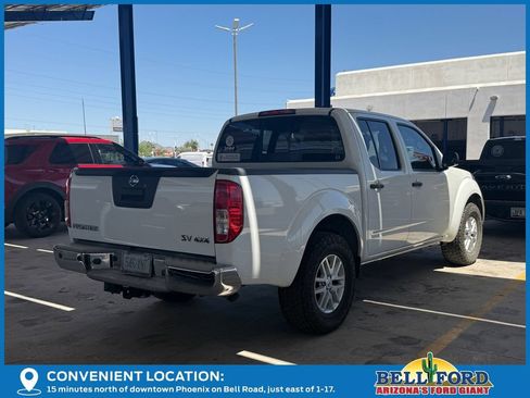 Used 2017 Nissan Frontier SV w/ SV Value Truck Package AWD/4WD image 4