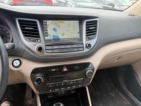 Used 2016 Hyundai Tucson Limited AWD/4WD image 6