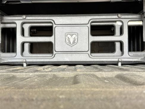 Used 2017 RAM 1500 Limited image 10