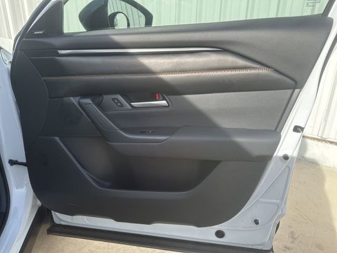 Used 2025 MAZDA CX-50 AWD 2.5 Hybrid w/ Premium Pkg image 26