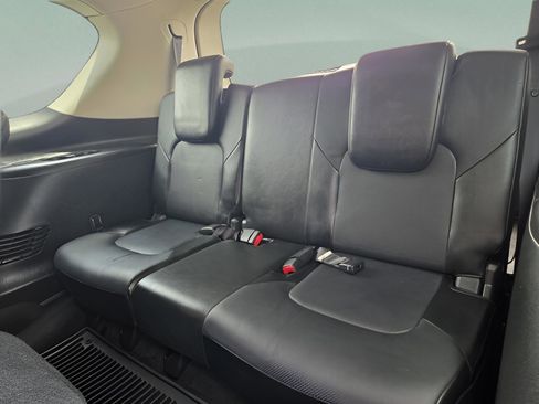 Used 2018 INFINITI QX80 2WD w/ Driver Assistance Package image 14