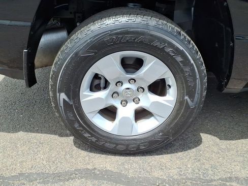 Used 2023 RAM 1500 Big Horn AWD/4WD image 10