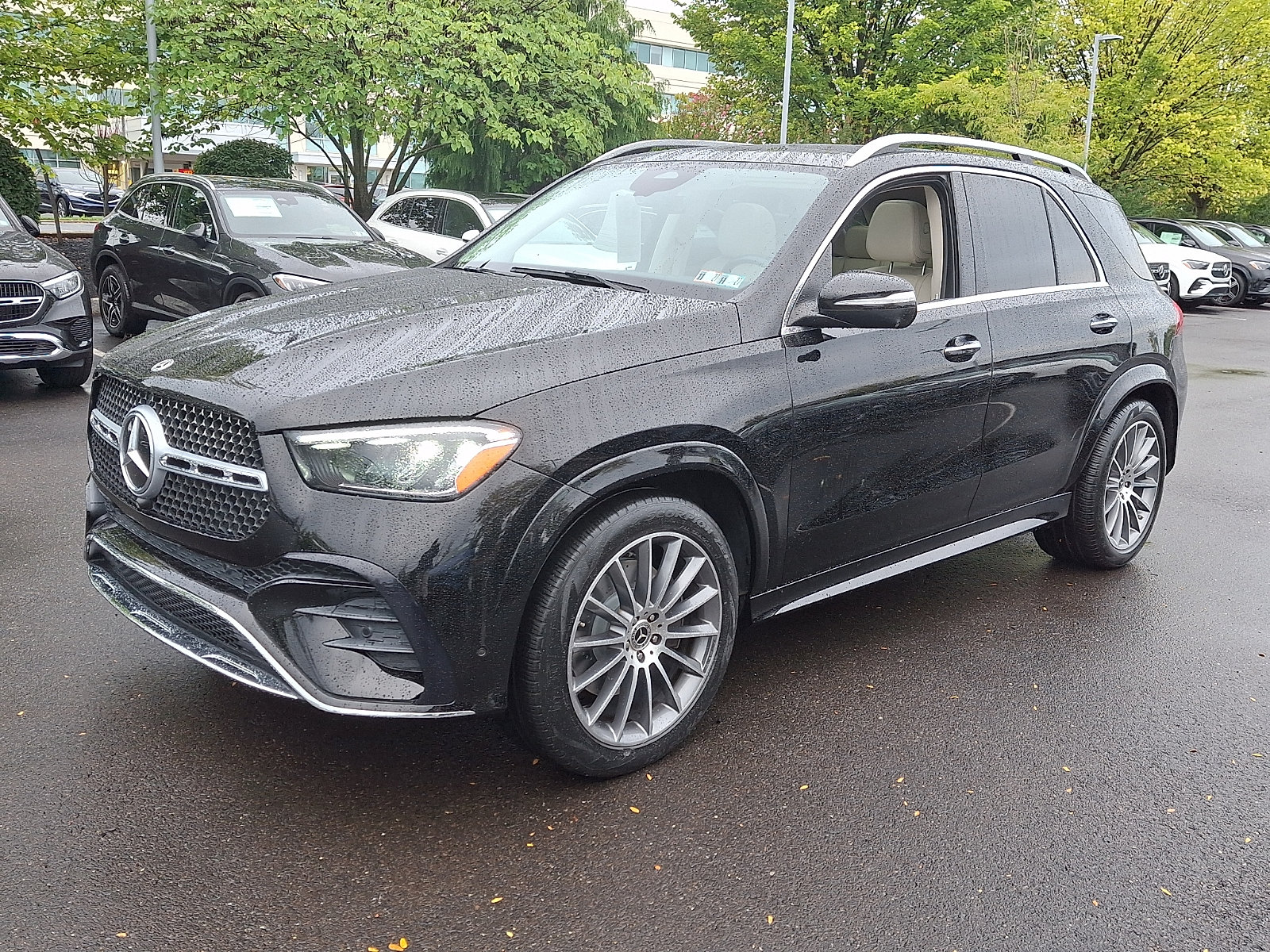 Certified 2024 Mercedes-Benz GLE 350 4MATIC image 3