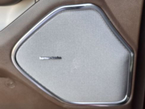 New 2025 RAM 1500 Laramie AWD/4WD image 21