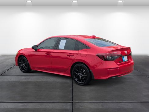 Certified 2025 Honda Civic Sport image 3