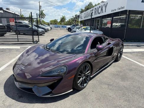 Used 2017 McLaren 570S Coupe RWD image 11