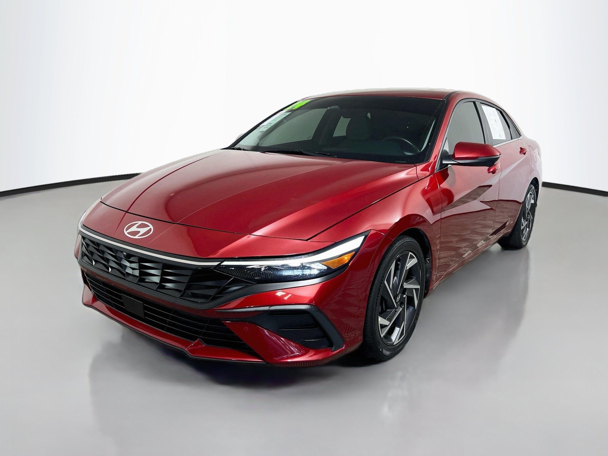 Used 2024 Hyundai Elantra Limited FWD image 10