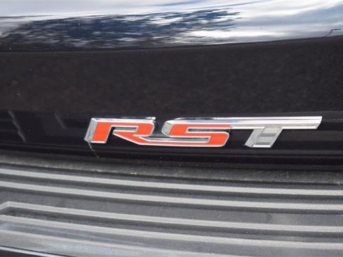 Certified 2023 Chevrolet Suburban RST w/ Sport Performance Package image 20