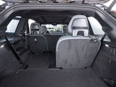 Certified 2024 Volvo XC90 T8 Ultimate w/ Protection Package Premier image 27