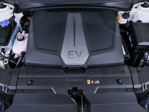 Used 2022 Kia EV6 Wind w/ Wind Technology Package image 34